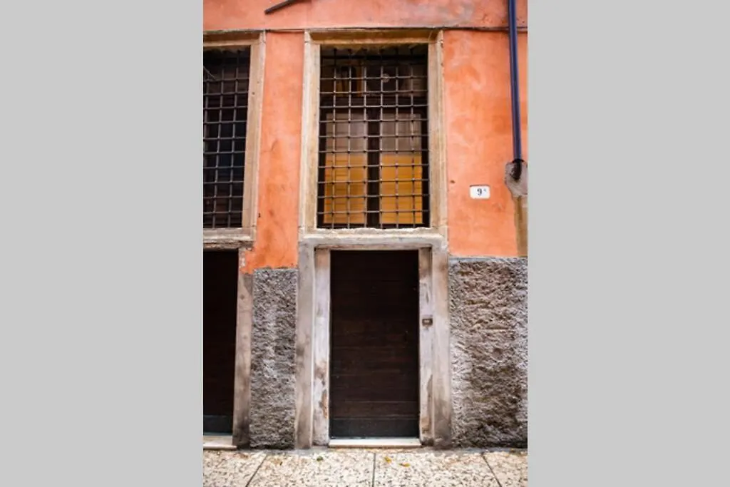 Relais San Mamaso-Centro Storico Apartment Verona